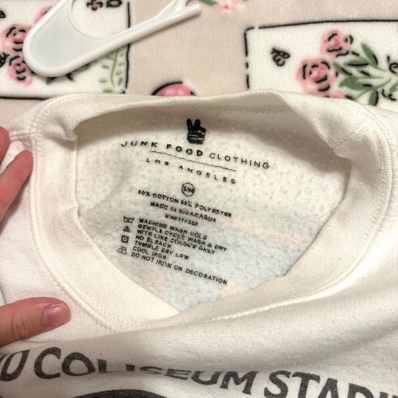 Junk Food Clothing White and Blue Grateful Dead Hoodie - Picture 3 of 3